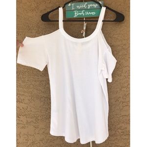 Final price 💸 Altar’d State white cold shoulder T